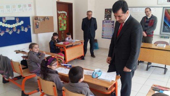 İlçe Milli Eğitim Müdürümüz Ahmet Gürsel AVCI´dan Sarıgöl Şehit Onbaşı Soner Ateşsaçan İlkokulu ve Ortaokulu´na Ziyaret